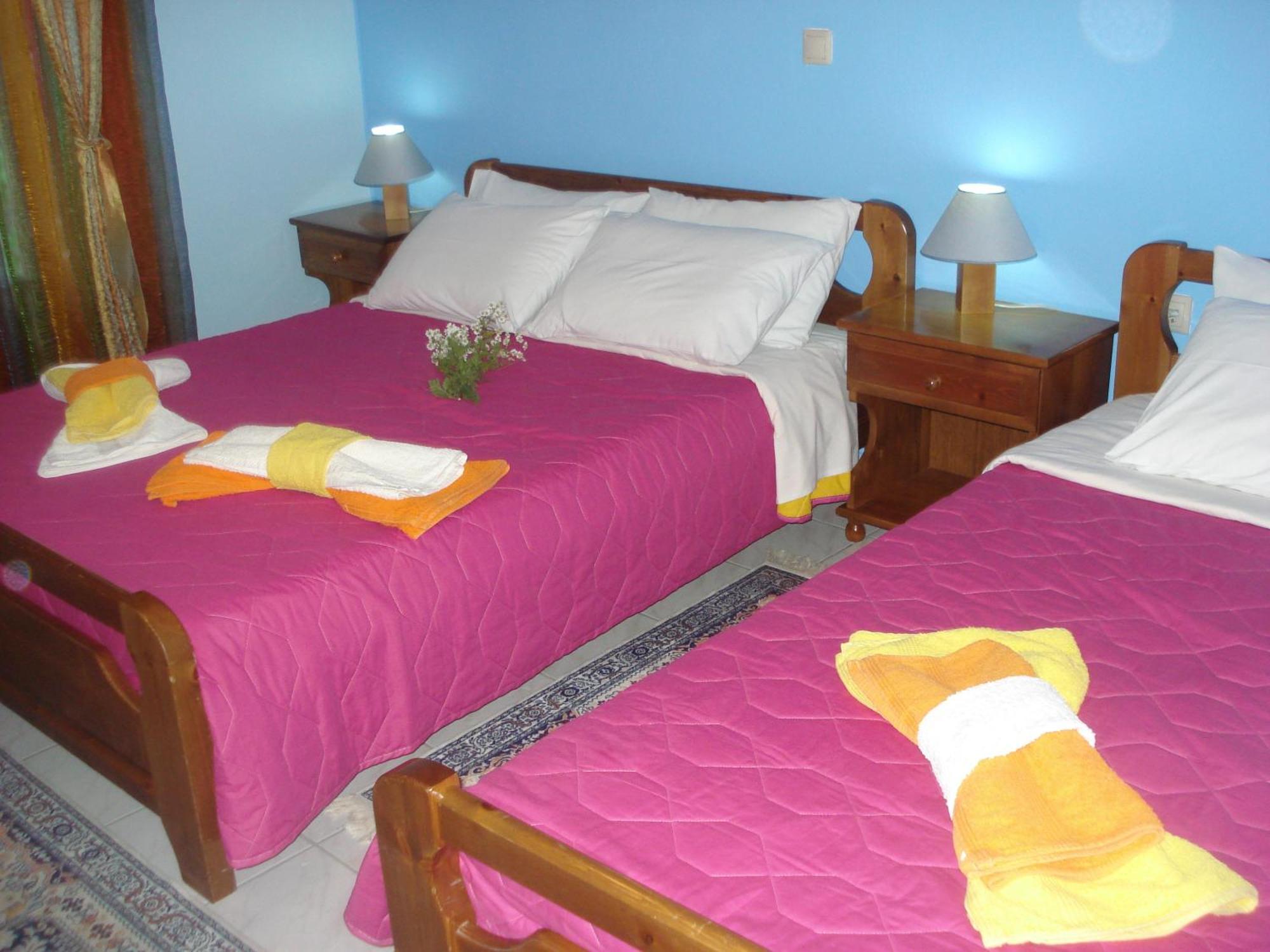 Iris Hotel Arachova Exterior photo